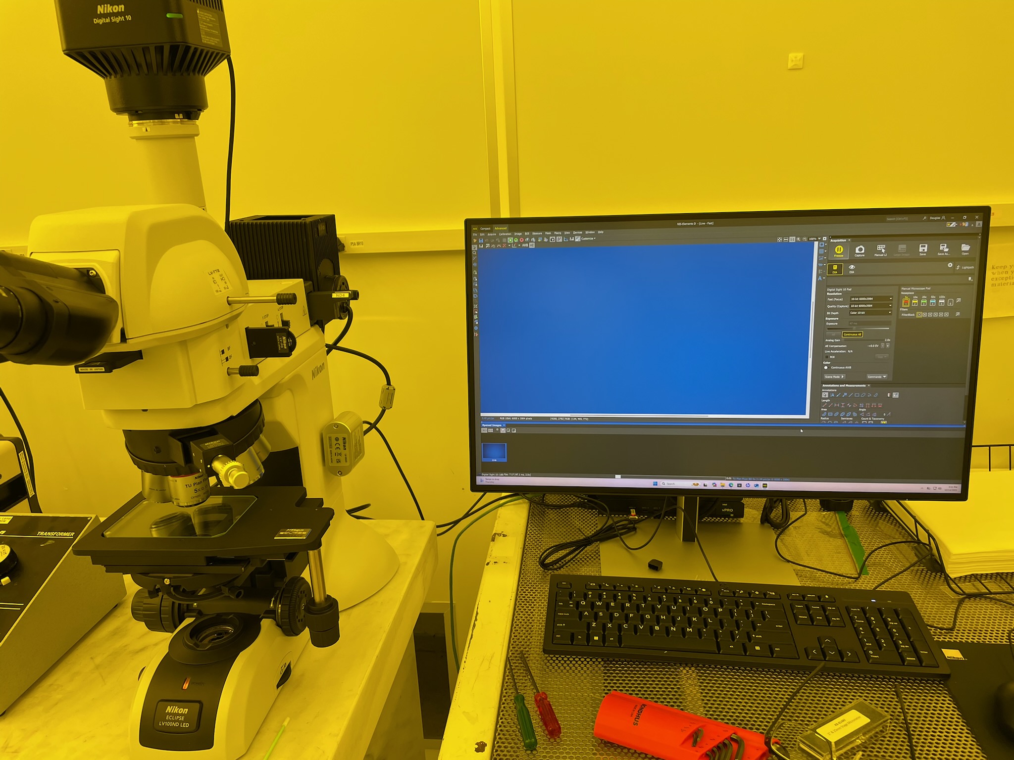 nikon microscope